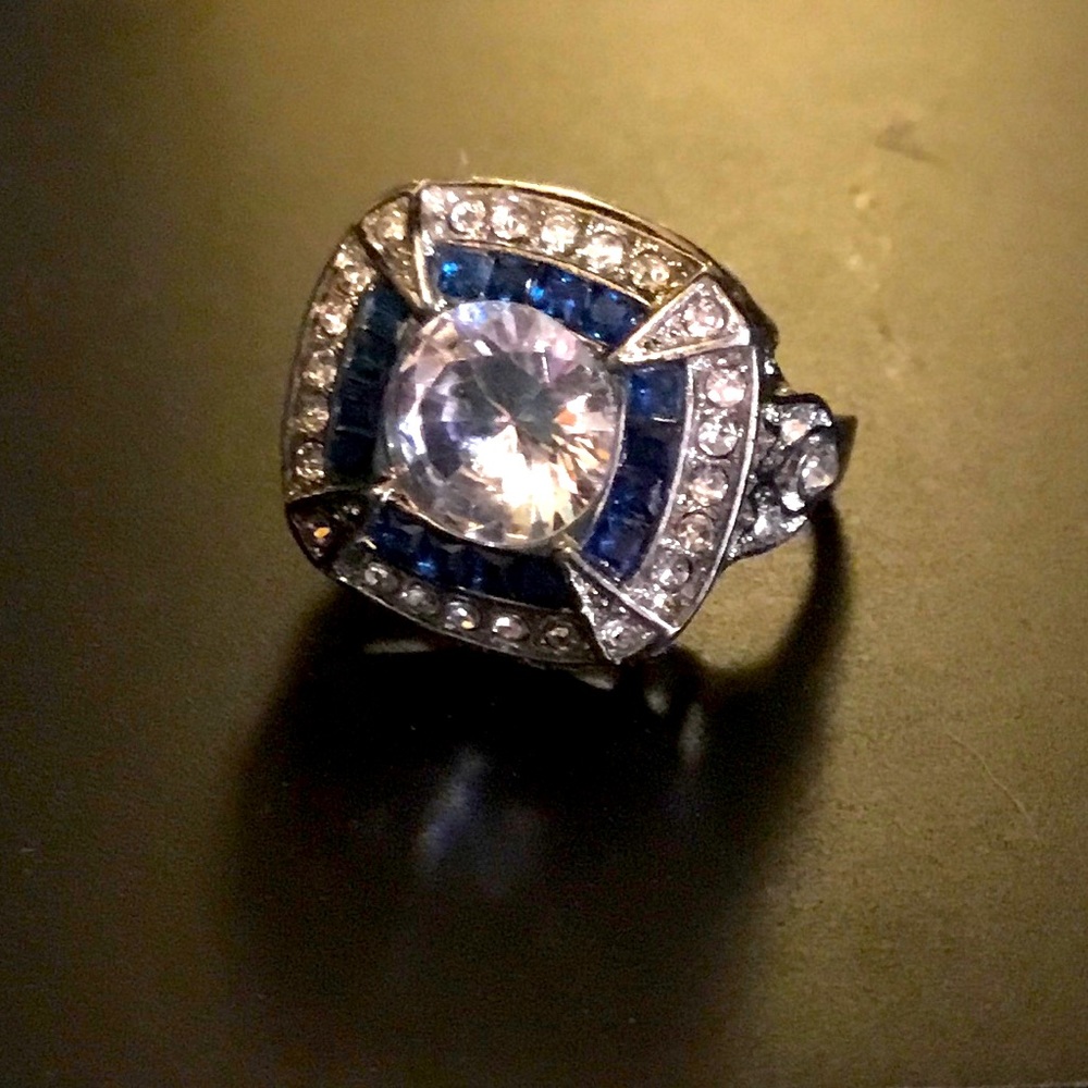 Nice ring Size 10.